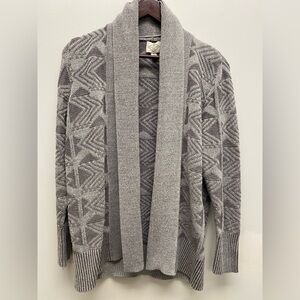 4 for $25 🍒 St. John's Bay Gray Patterned Cardigan Size XL